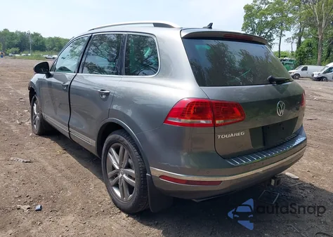 2015 Volkswagen Touareg V6 Lux from USA, damaged, VIN WVGEF9BP4FD007954